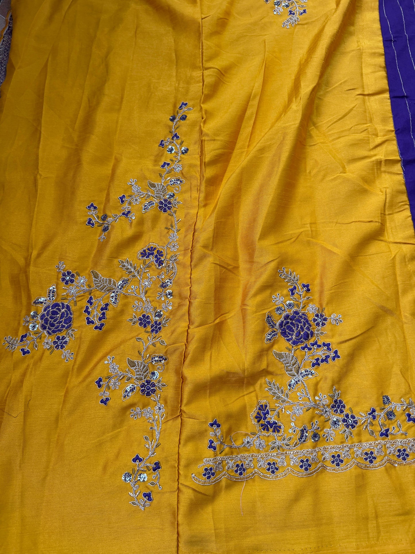 Banarasi georgette with lace border