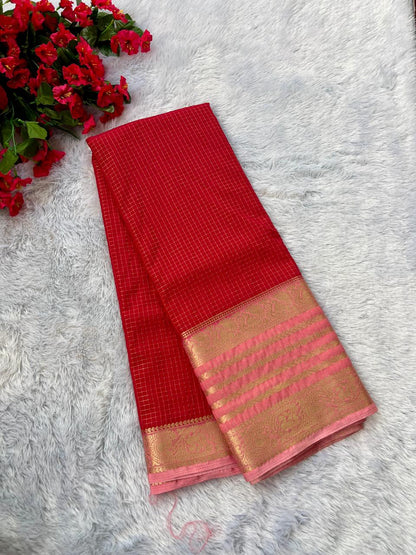 Crape Peacock border