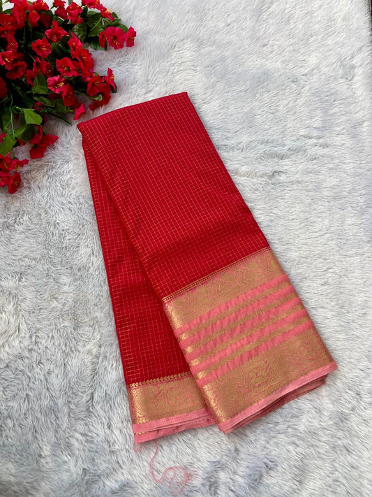 Crape Peacock border