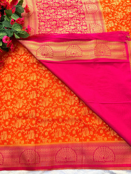 Banarasi Georgette Parrot Jall